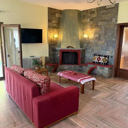 Saltos Apartment